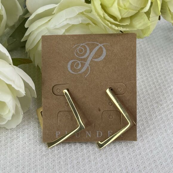 New Plunder Design  Diamond Shape Gold Earrings Jewelry Fashion Women’s - Picture 1 of 4